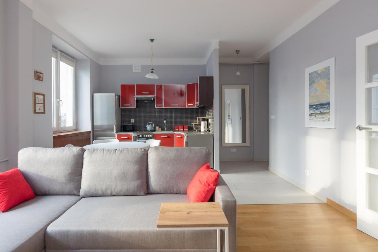 Metro Raclawicka Red Apartment Warsawa Bagian luar foto