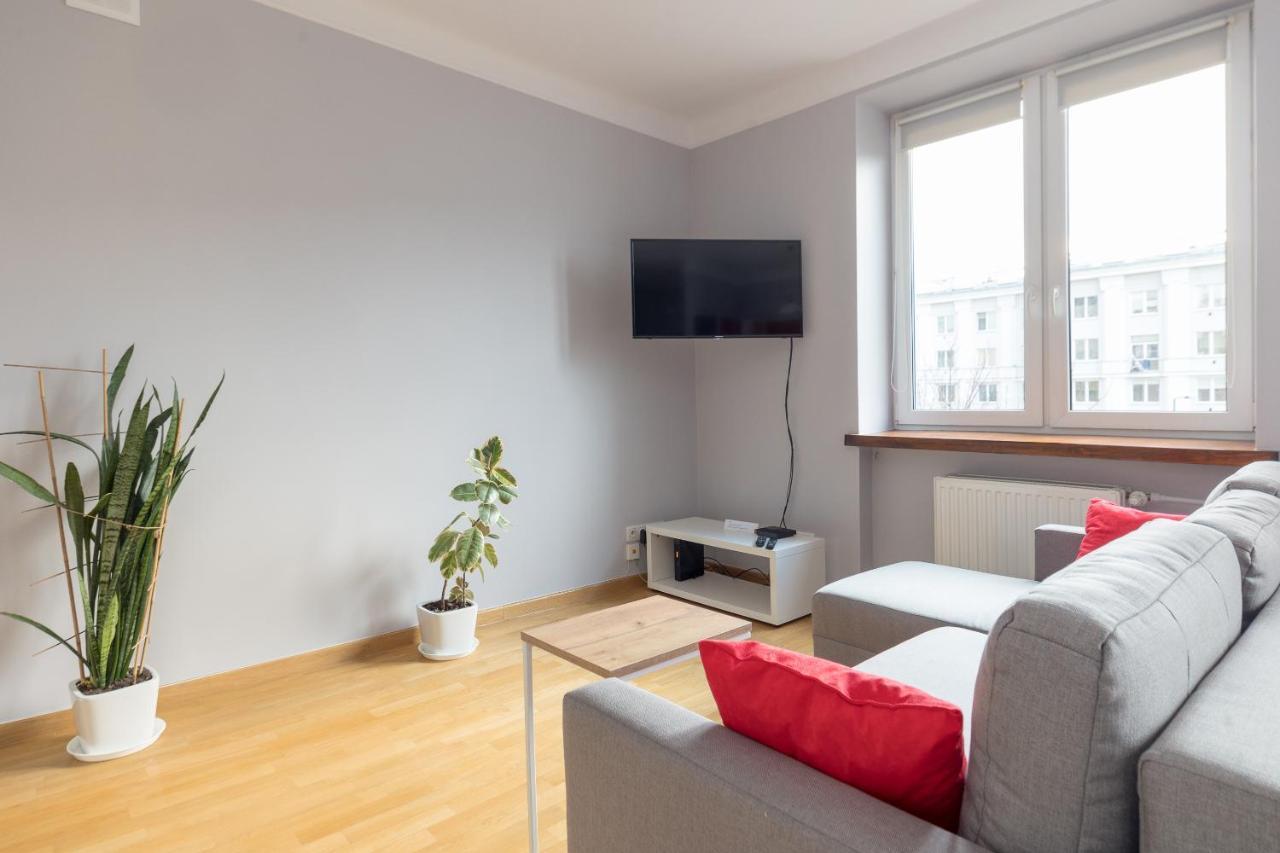 Metro Raclawicka Red Apartment Warsawa Bagian luar foto