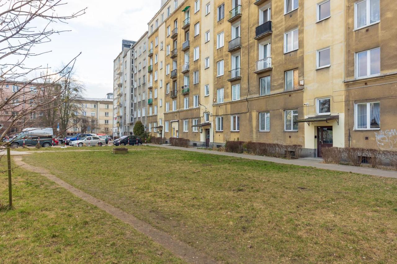 Metro Raclawicka Red Apartment Warsawa Bagian luar foto