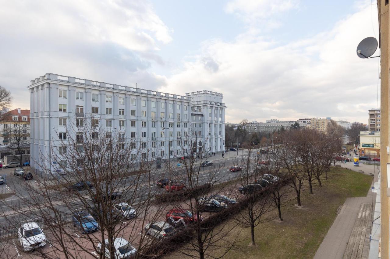 Metro Raclawicka Red Apartment Warsawa Bagian luar foto
