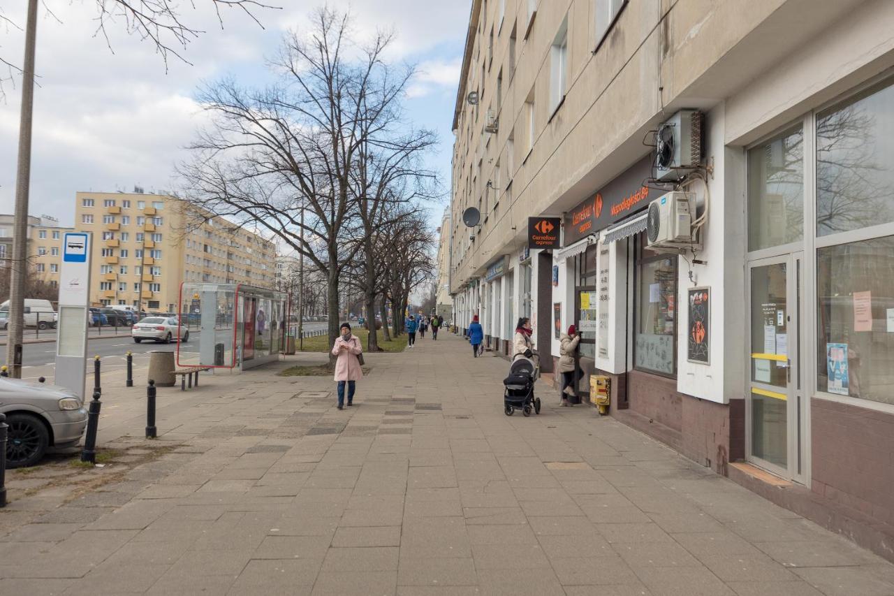 Metro Raclawicka Red Apartment Warsawa Bagian luar foto